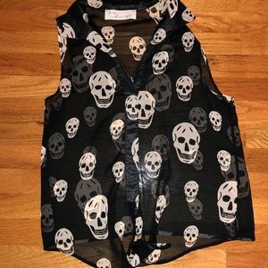 Black and White Skull Top